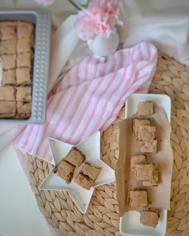 ‏Cookies square مكعبات الكوكيز ‎#كوكيز#cookies #cooking #celebrations #wedding #حفلات_استقبال #مناسبات_العوازم #بازارات_جدة #تجمع_بنات_جده