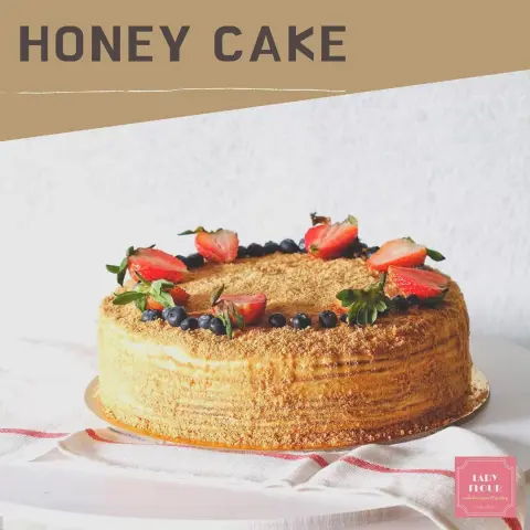 HONEY CAKE, super duper delicious 160 SR _ كيكة العسل، لذيذة جدا بطعمها الغني ١٦٠ ريال #honeycake #jeddahbakery