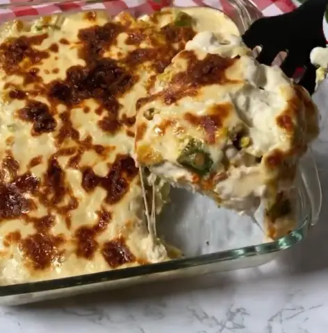 معكرونة بشاميل ودجاج