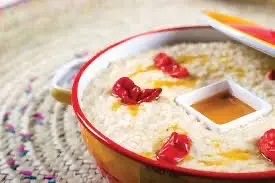 الجريش النجدي المميز يرجعك لطعم الأباء والأجداد حافظة قصدير