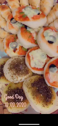 ميني زعتر وبيتزاء