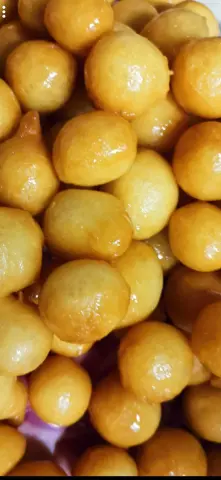 لقيمات