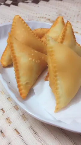 سمبوسة بالحم