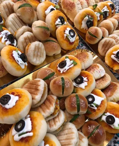 فطائر مشكلة