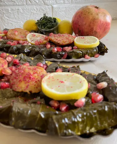 بورق عنب محلي