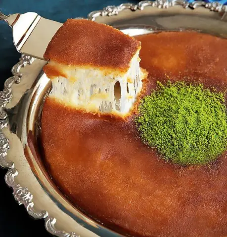 كنافه نابلسي بالجبن العكاوي التوصيل 30 ريال